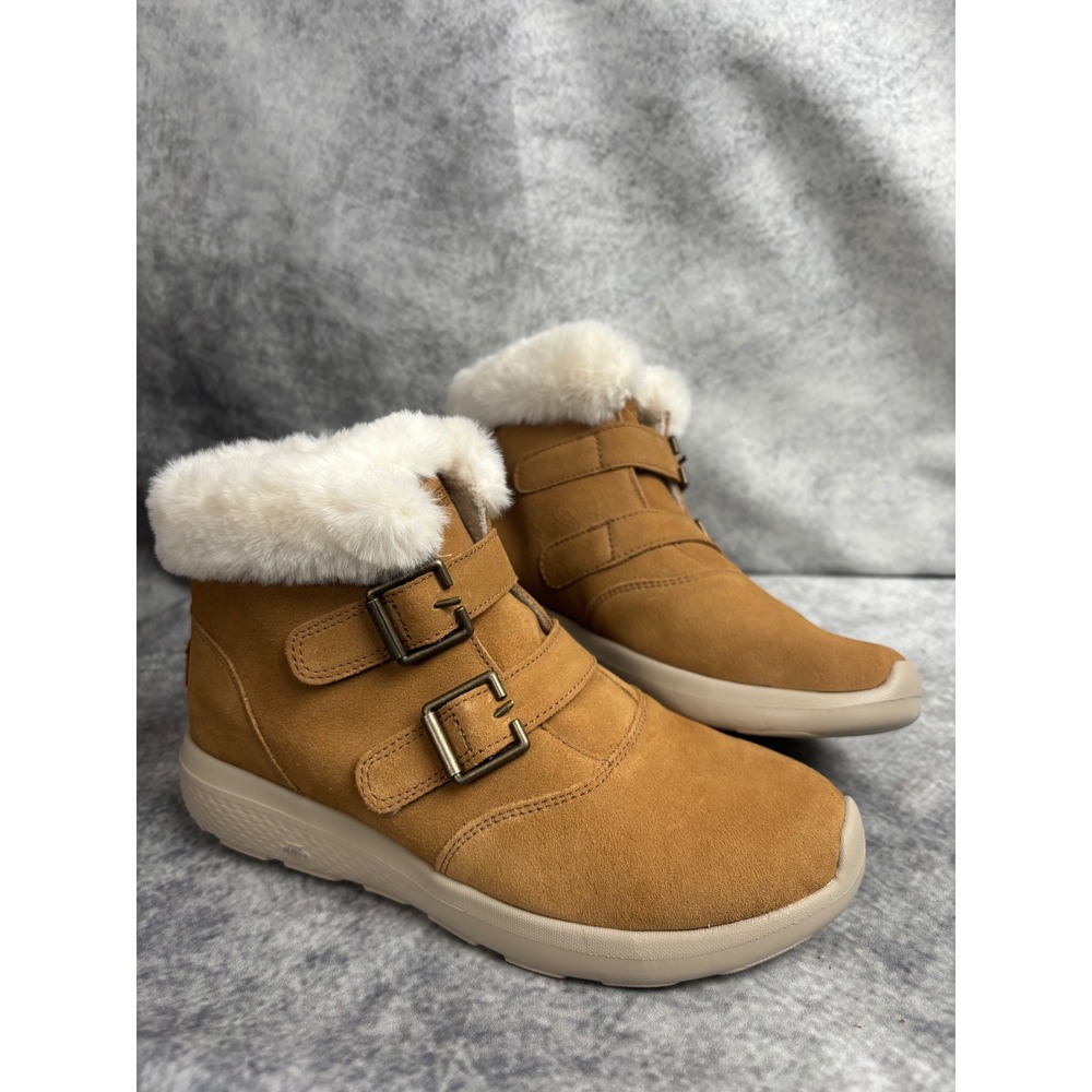 Skechers Women's On the Go City 2 Slip-On Boots in Chestnut Size 8 NWOB